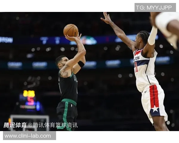 凯尔特人与奇才激烈对抗赛场爆发冲突引发热议